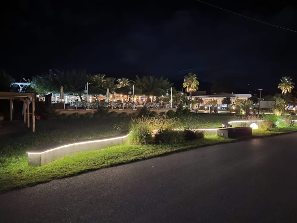 Gartenanlage alltoura Club Hotel Poseidon Palace