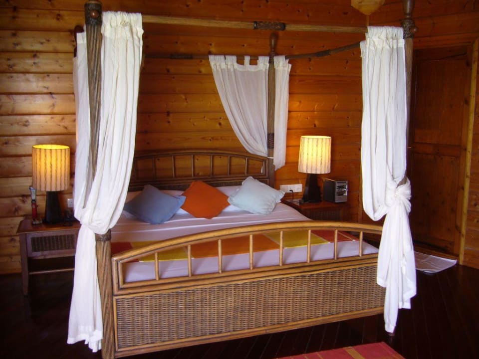 Innenansicht Wasservilla Nr. 523 Meeru Maldives Resort Island