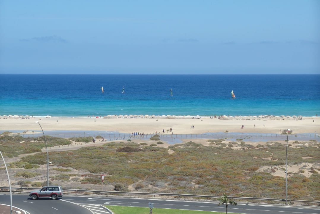 Częściowo zalana przez przypływ Occidental Jandía Playa