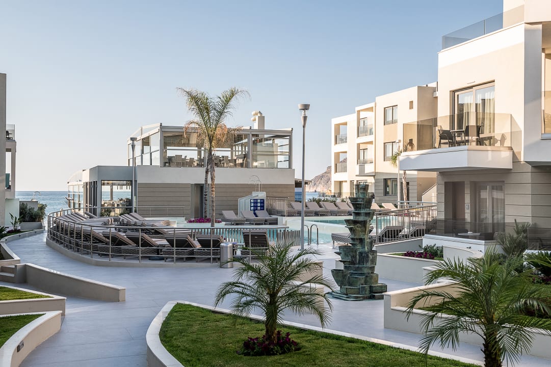 Gartenanlage Porto Platanias Beach - Luxury Selection