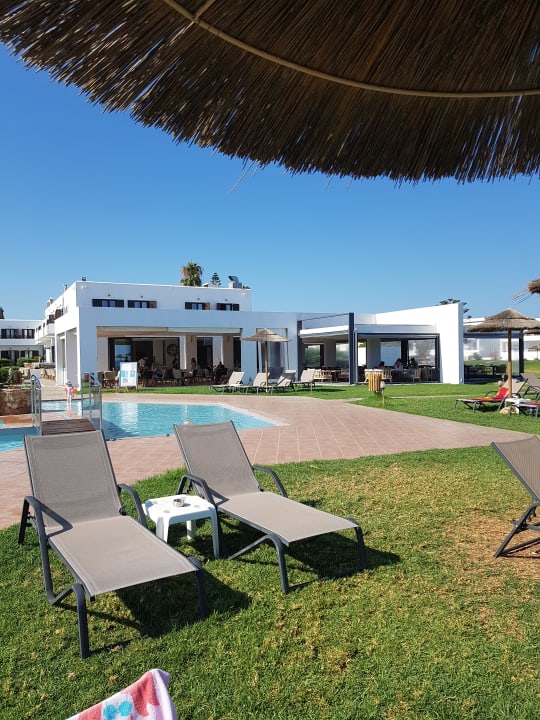 Pool Hotel Geraniotis Beach