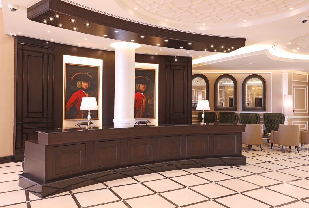 Lobby Dukes The Palm Dubai Hotel