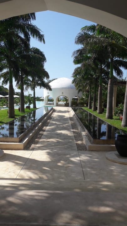 Gartenanlage Swahili Beach Resort