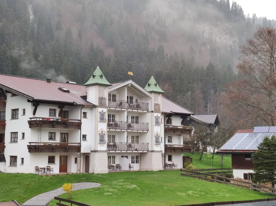 Außenansicht Alpenhotel Oberstdorf