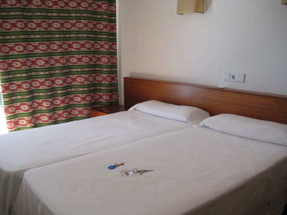 Doppelbett Hostal Villa Cati