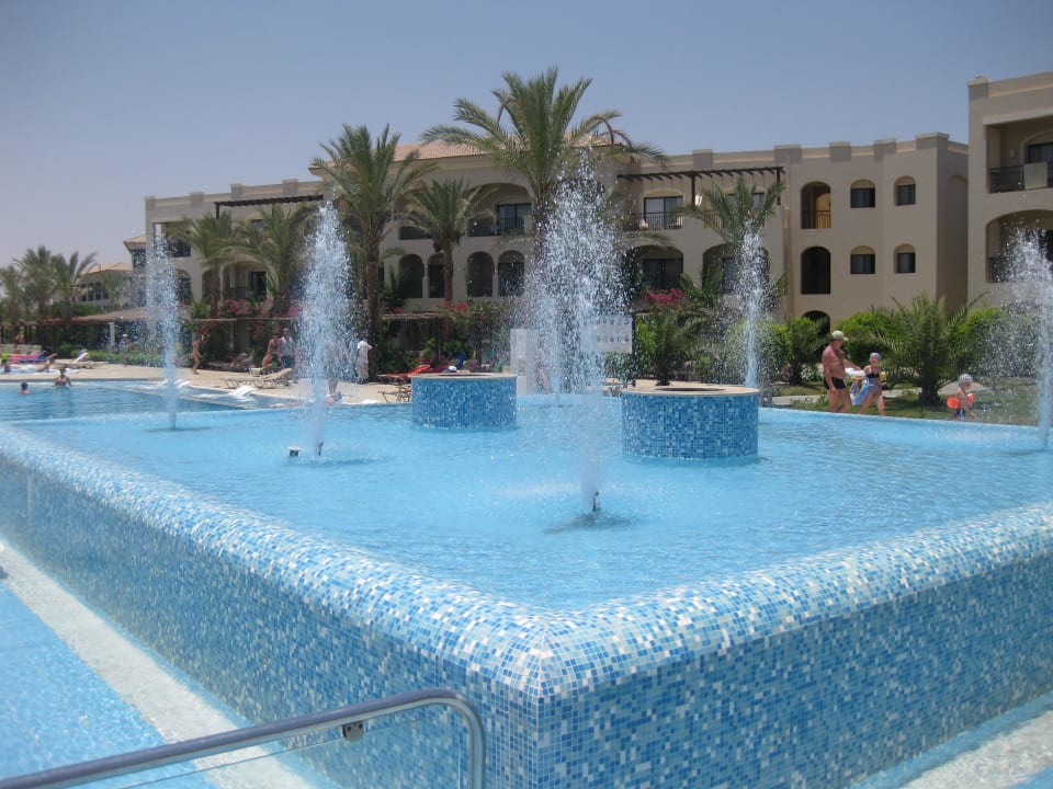 Basen JAZ Aquamarine Resort