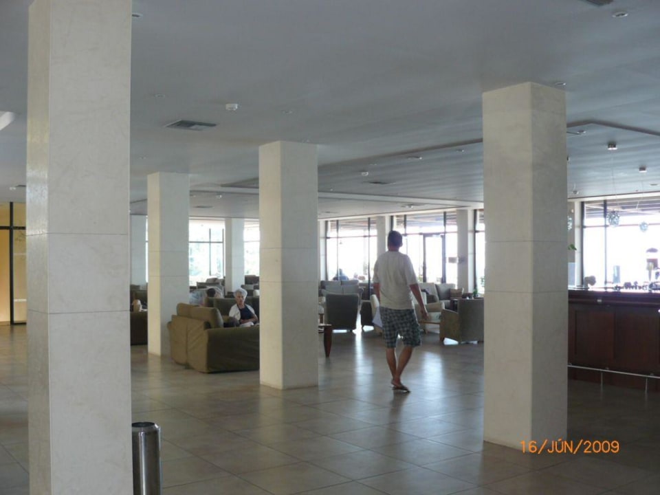 Lobby Aeolos Beach Resort