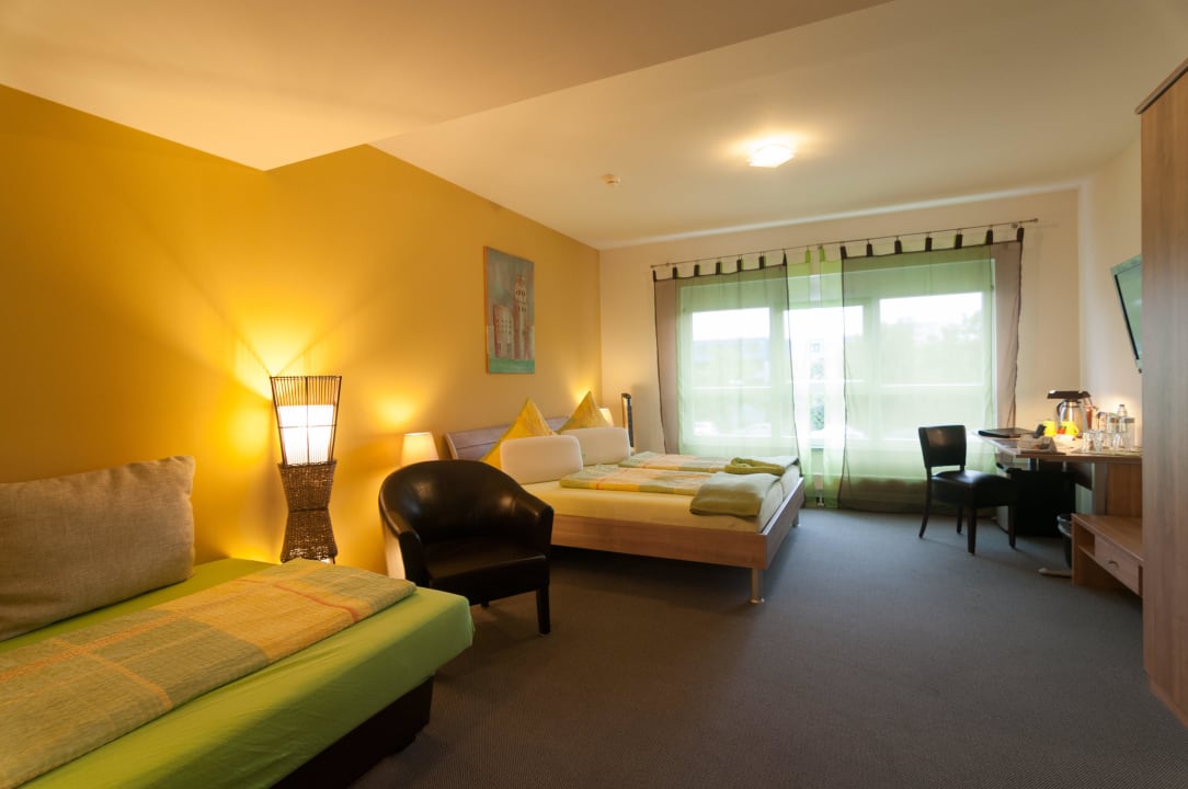 Vierbettzimmer Park-Hotel Leimen