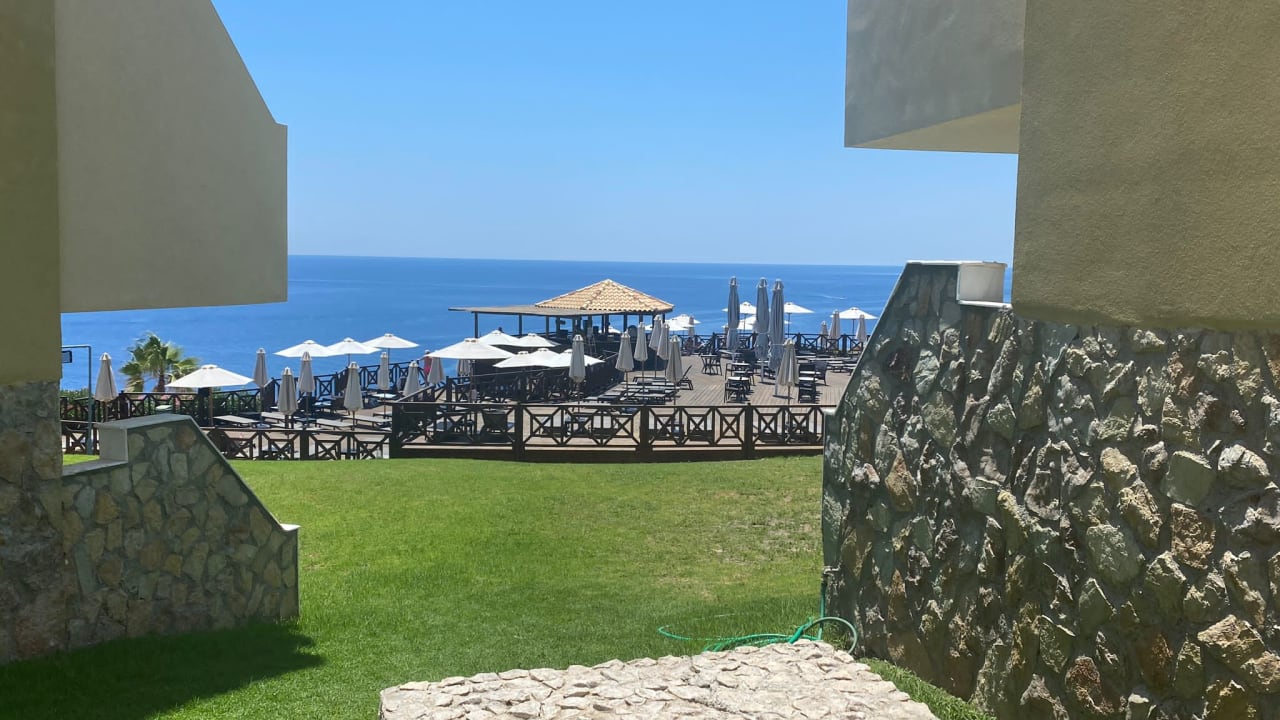 Außenansicht Hotel Kalithea Horizon Royal