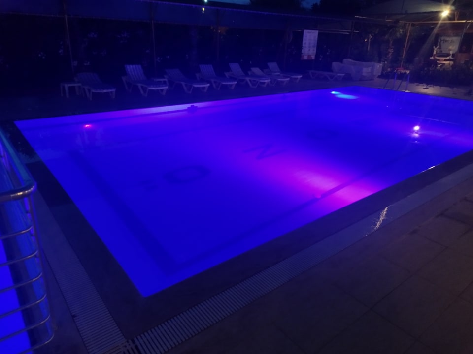 Pool Önder Yildiz Hotel