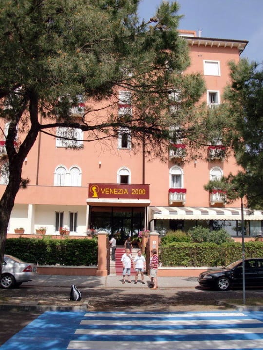 Hotel von außen Hotel Venezia 2000