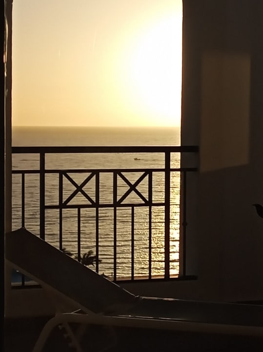 Ausblick Royal Palm Resort & Spa - Adults only