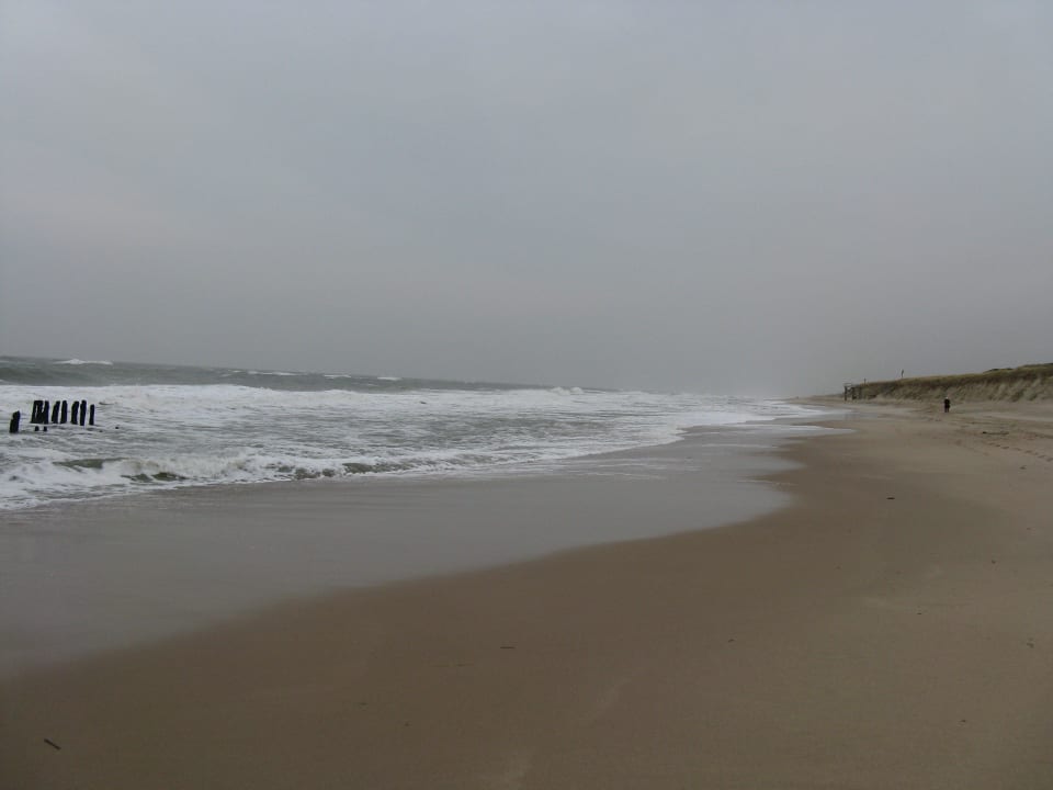 Hotelstrand hinter den Dünen Dünenhotel Alt-Rantum