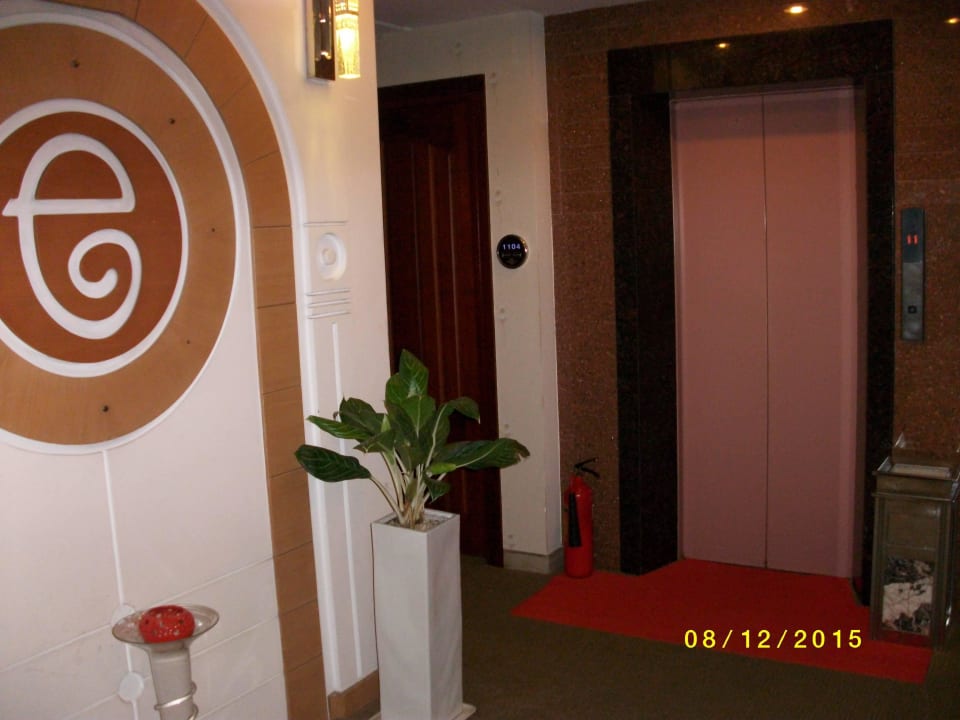 Korridor, Fahrstuhl Hotel Elios