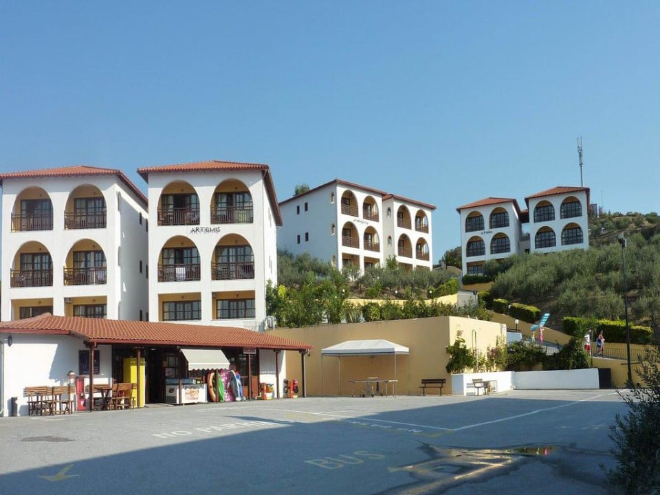 Supermarkt vom Hotel & Unterkünfte Akrathos Beach Hotel