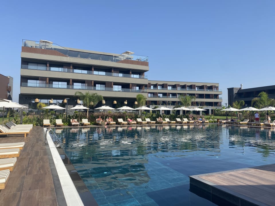 Pool Jacaranda Luxury Resort