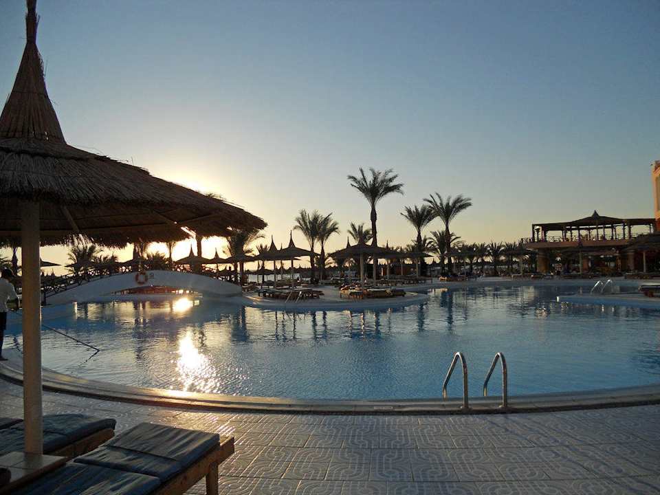 Poolanlage Beach Albatros Resort
