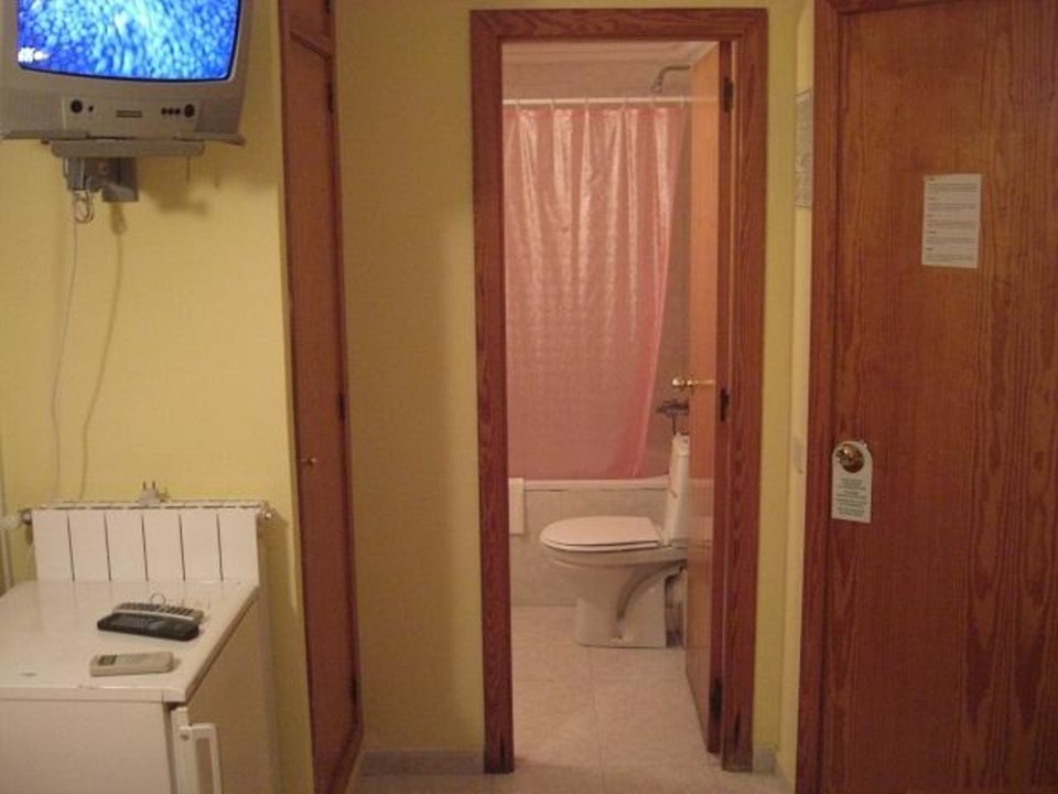 Rechts ist die Eingangstür Hotel Vibra Vila