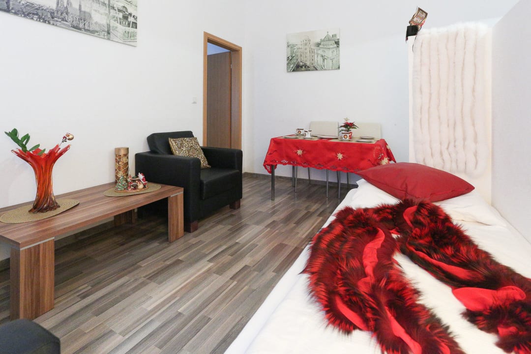 Apartment  Apartments Queens