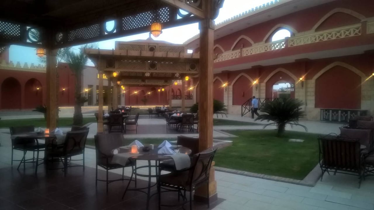 Restaurant´s Pickalbatros Alf Leila Wa Leila Resort - Neverland Hurghada
