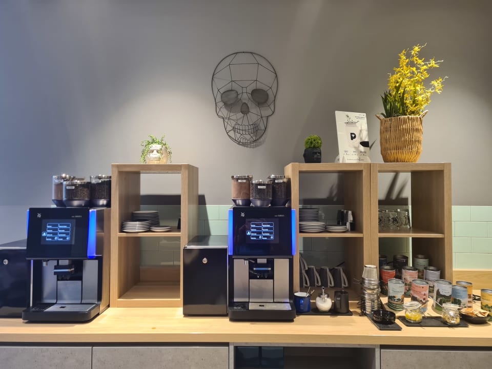 Gastro Holiday Inn - the niu, Crusoe Bremen Airport