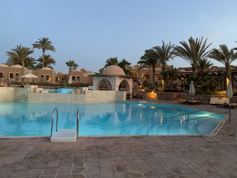 Pool Mövenpick Resort El Quseir