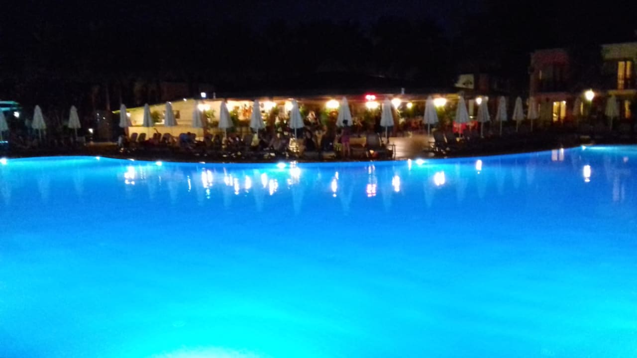 Pool VONRESORT Golden Beach