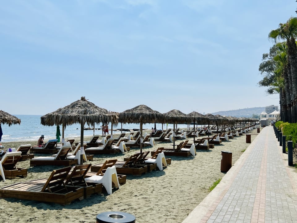 Strand The GrandResort By Leonardo Hotels