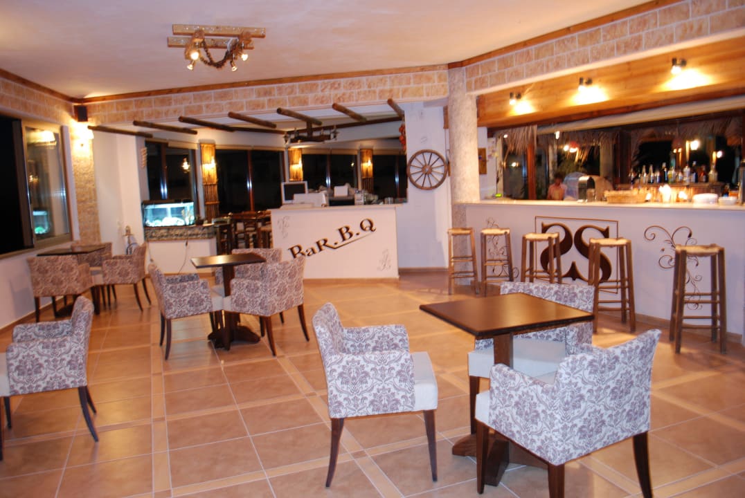 Pool bar Spiros-Soula Spiros & Soula Apartments