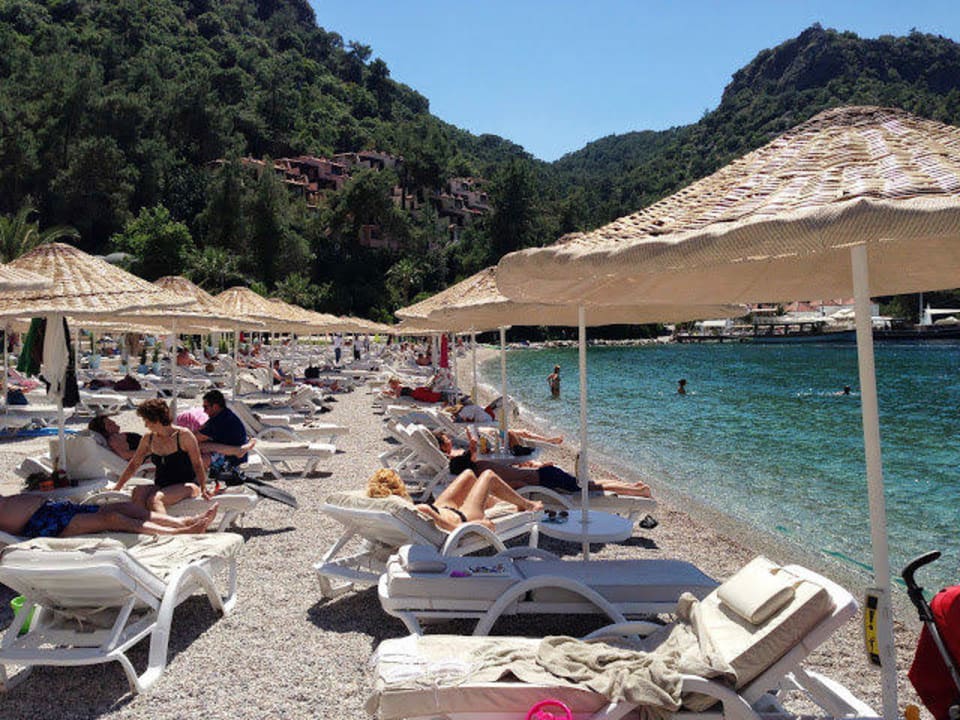 Beach & Blue Water Hillside Beach Club