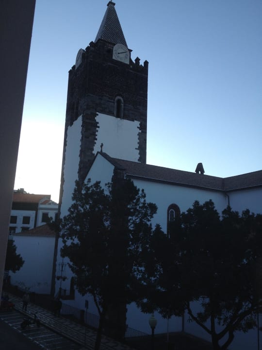 Blick vom Balkon (nach links) Hotel Catedral