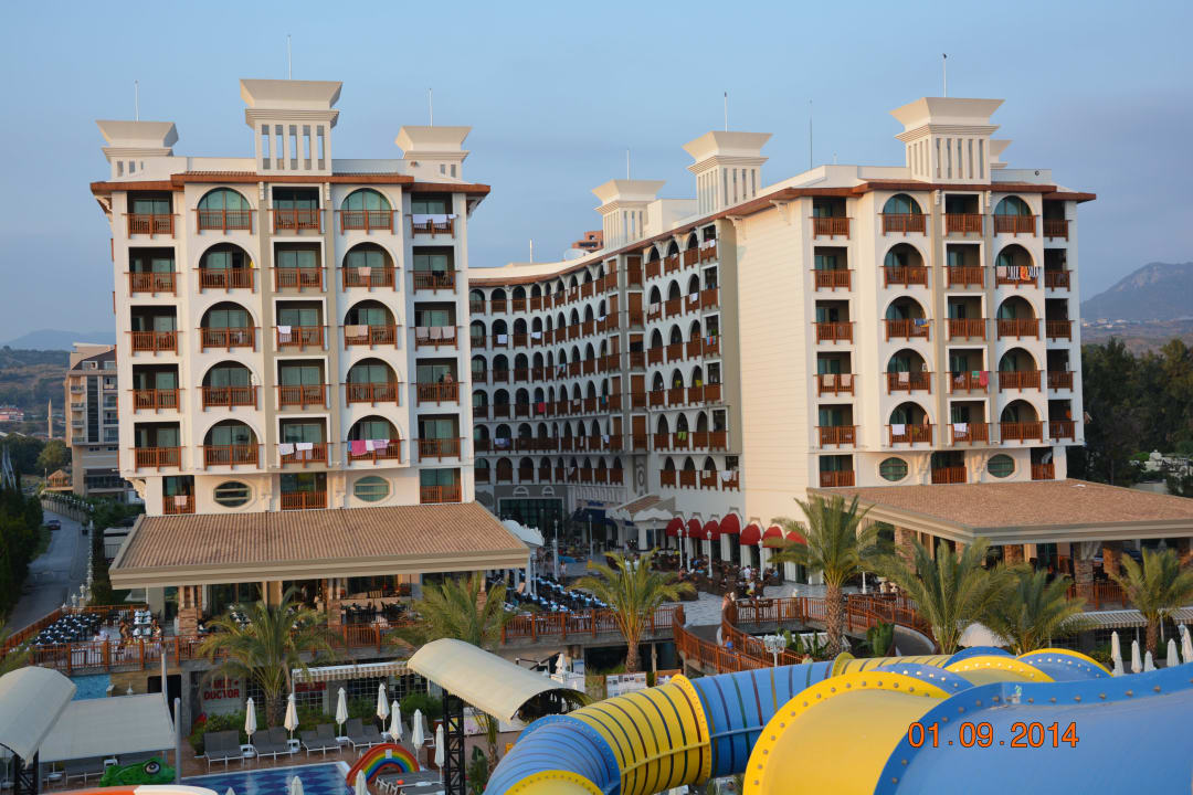 Aussenansicht Quattro Beach Spa & Resort