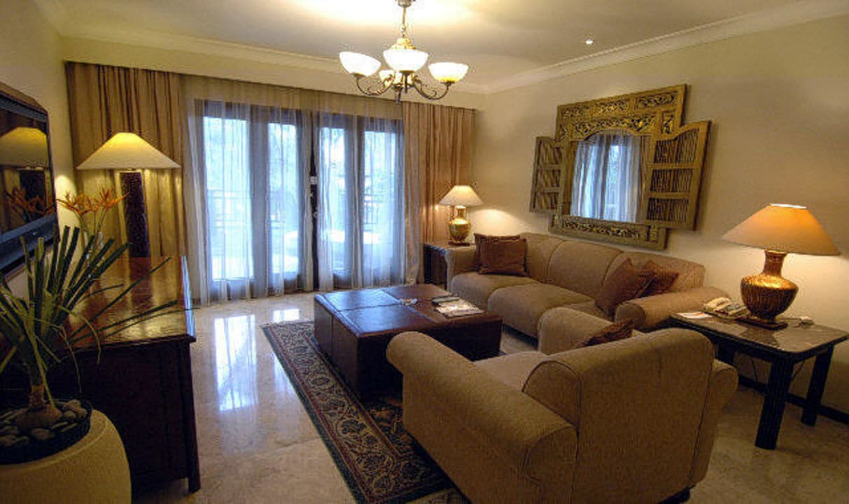 Wohnraum Hotel Sheraton Senggigi Lombok Beach Resort