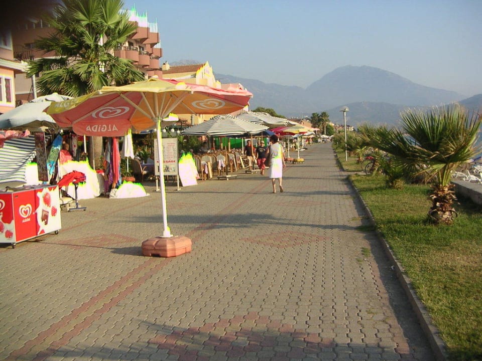 Hotel Ausgangsbereich Hotel Malhun