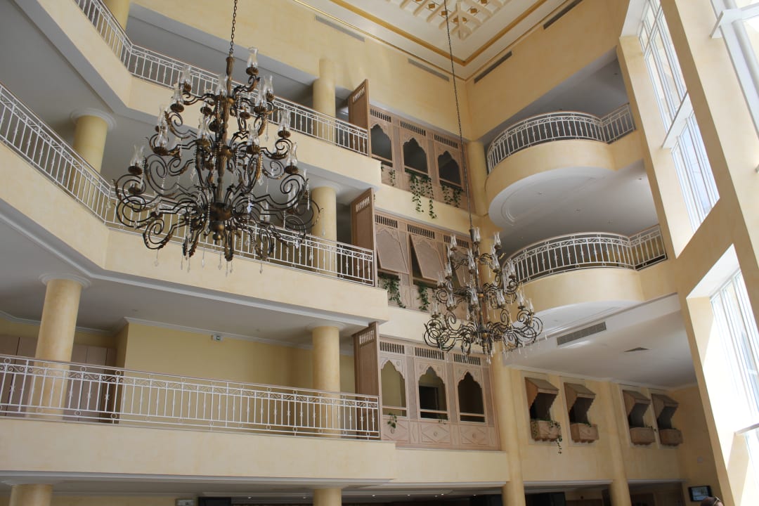 Lobby Iberostar Waves Averroes