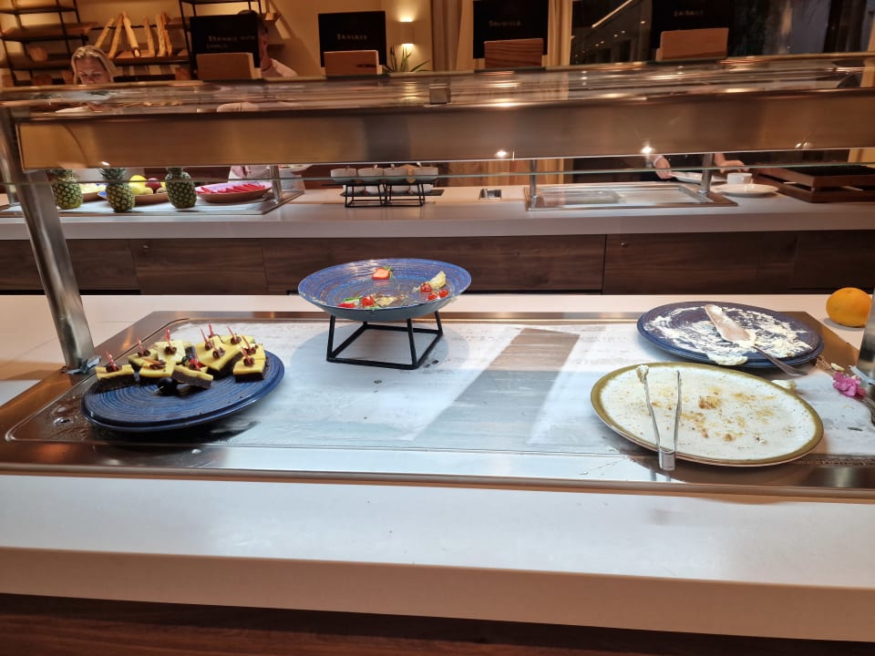 Gastro Domes Aulūs Zante, Autograph Collection