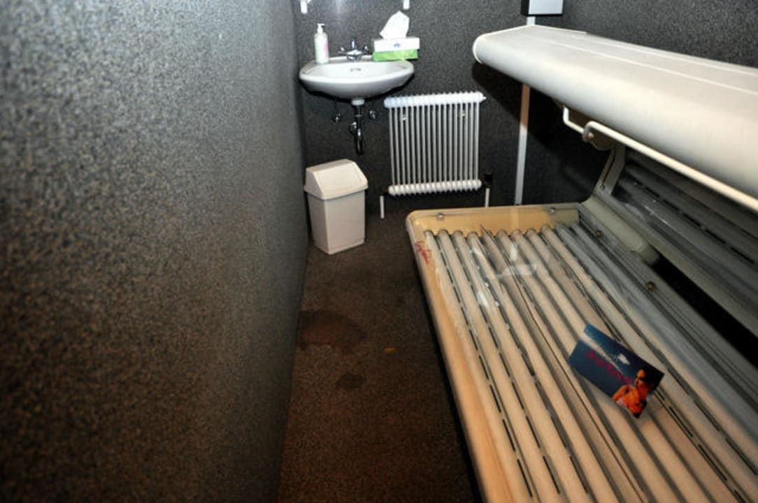 Solarium oder Tatort? Alpenhotel Edelweiss