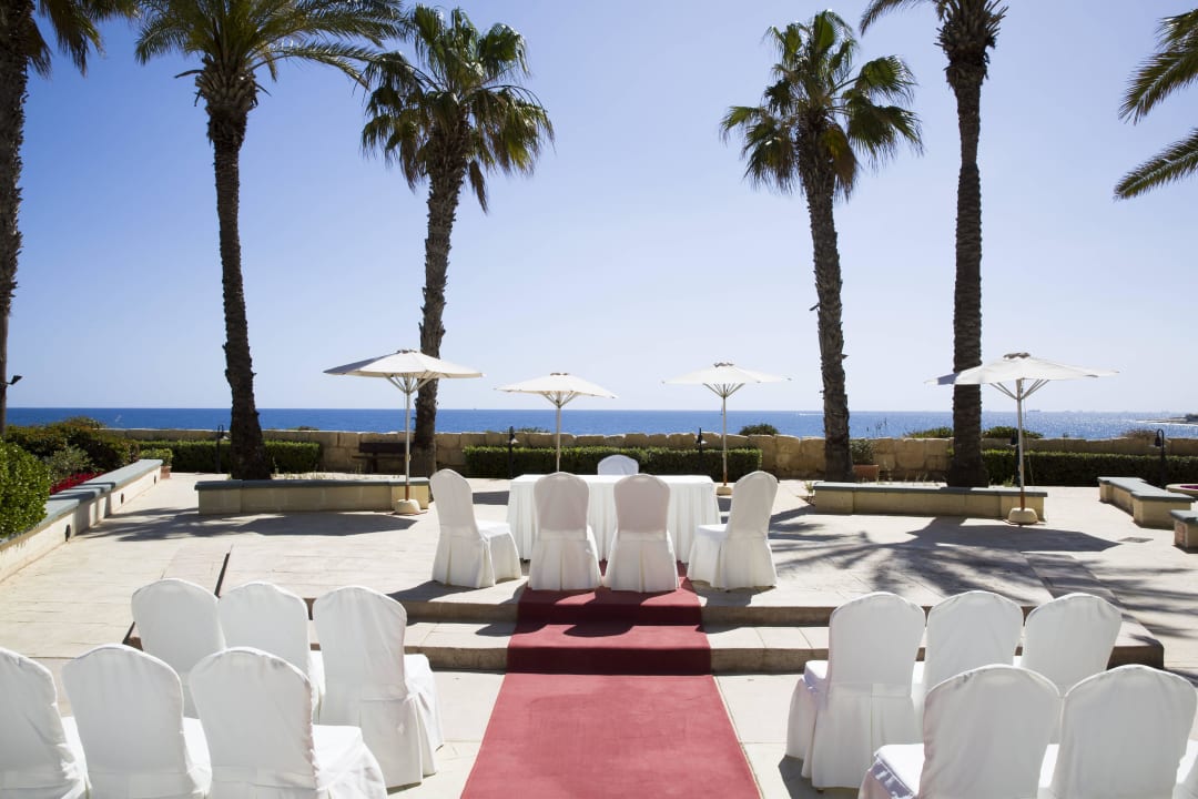 Aqua Bar Ceremony  Hilton Malta