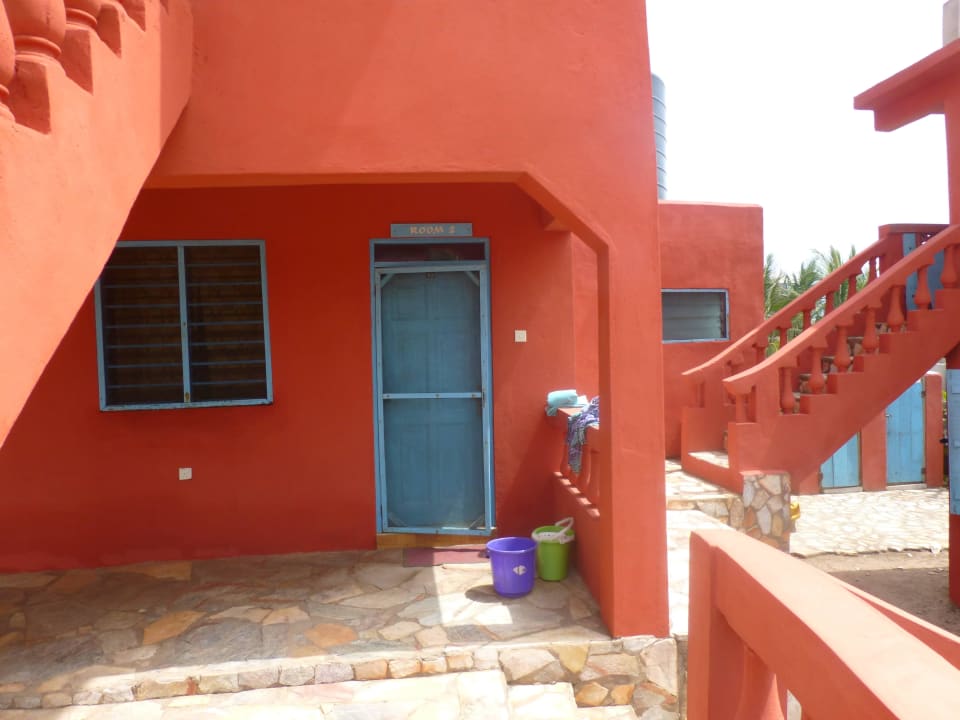 Eingang in Zi 2 Asaasi Yaa Beach Resort