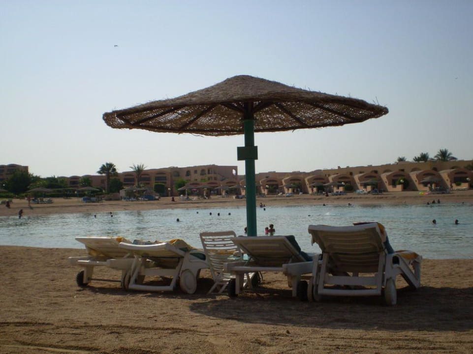 Plaża SUNRISE Crystal Bay Resort