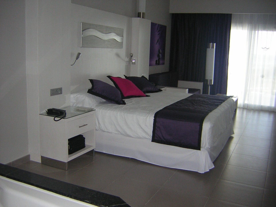 Kingsize Bett Hotel Riu Palace Costa Rica