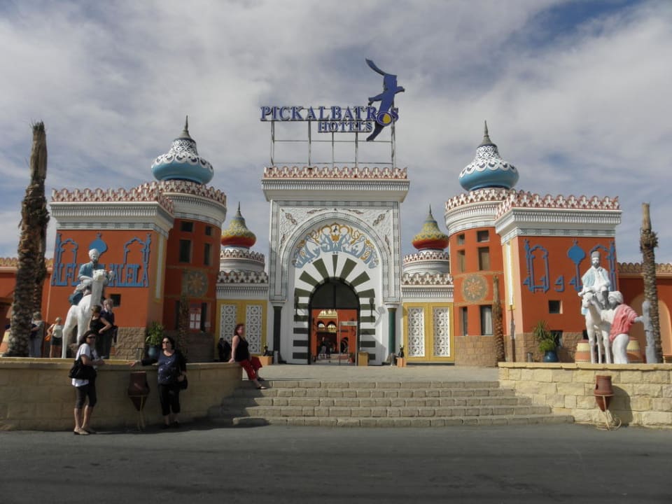 Hotel Eingang Pickalbatros Alf Leila Wa Leila Resort - Neverland Hurghada
