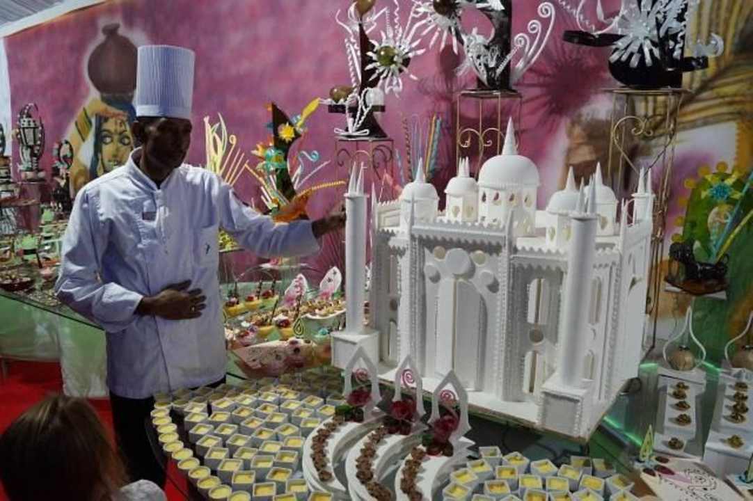 Buffet Aufbau mit Leckereien  Pickalbatros Alf Leila Wa Leila Resort - Neverland Hurghada