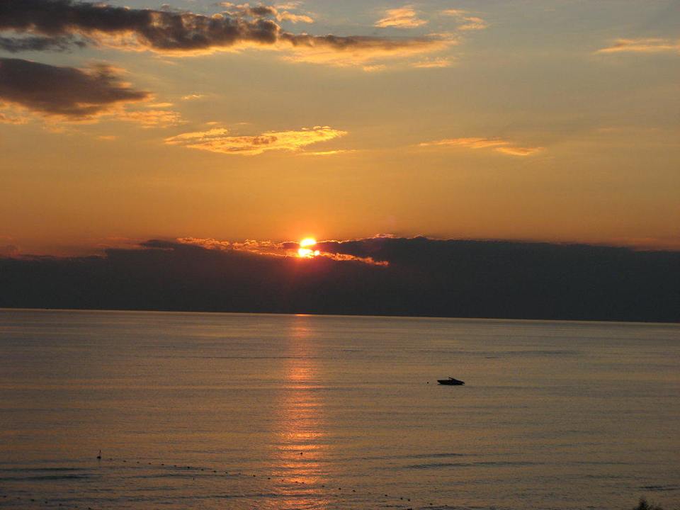 Sonnenuntergang Hotel Grand Side