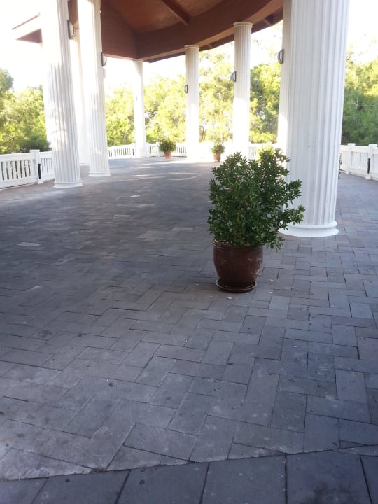 Weg zum Eingang Sirene Belek Hotel