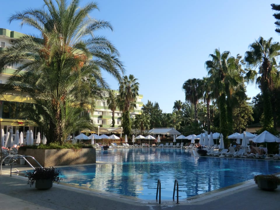 Relax-Pool Botanik Hotel & Resort