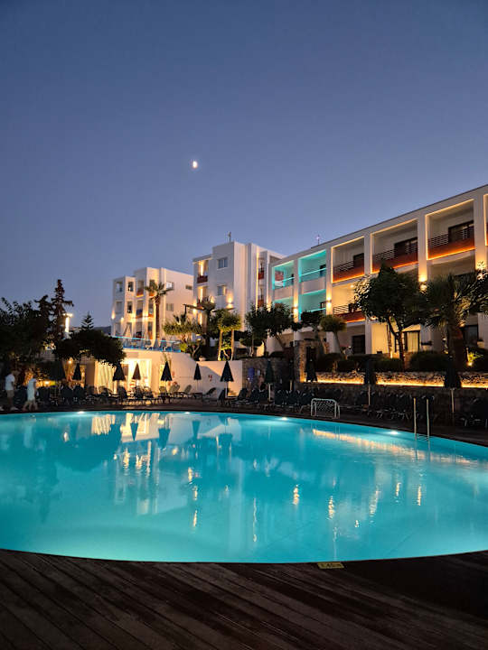 Pool Arminda Hotel and SPA