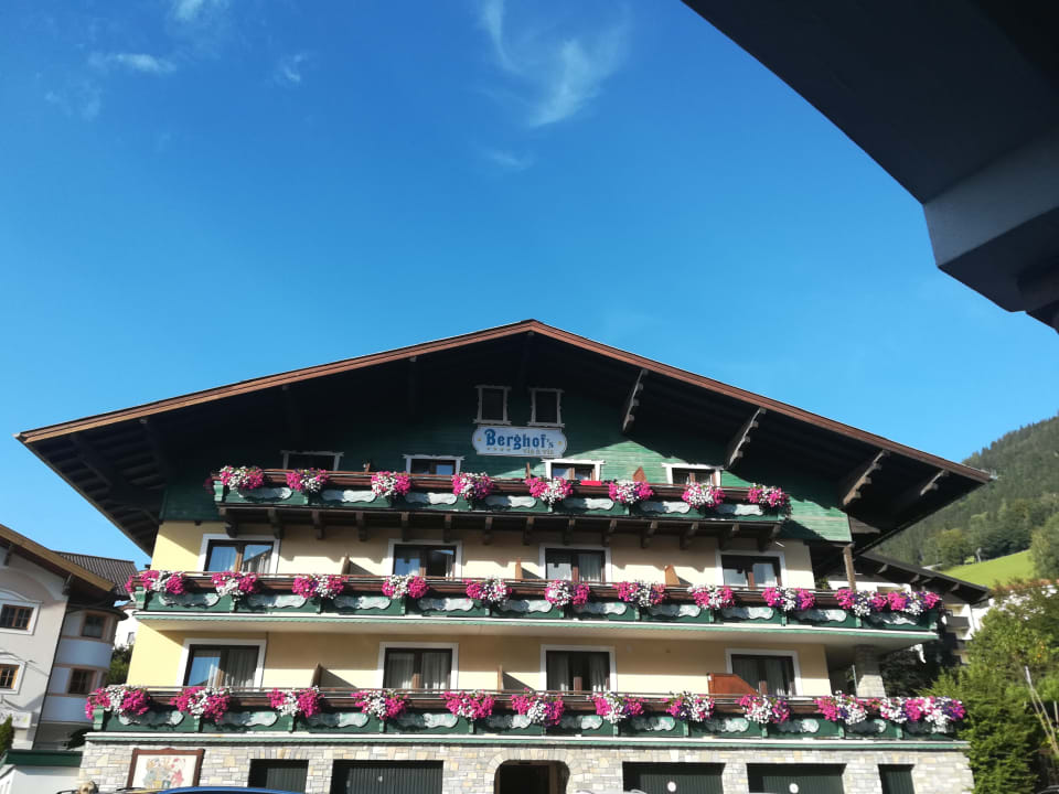 Außenansicht Hotel Berghof | St. Johann in Salzburg
