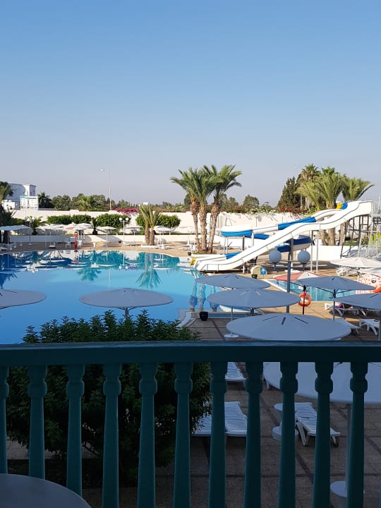 Ausblick Hotel El Mouradi Skanes Beach