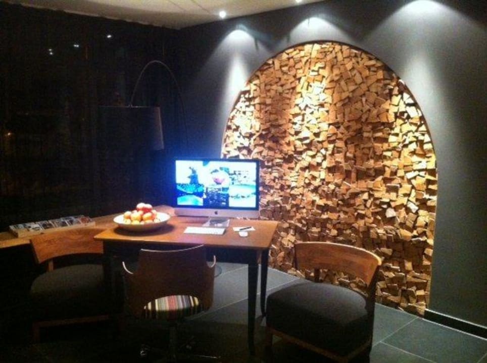 Internet-Terminal Hotel The Cambrian